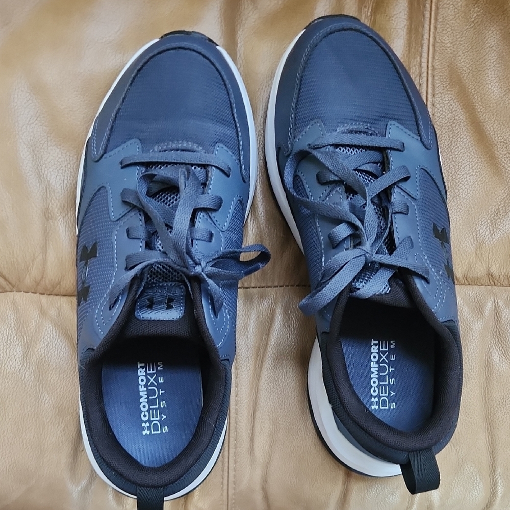Under Armour Blue Sneakers with Lace-Up Design